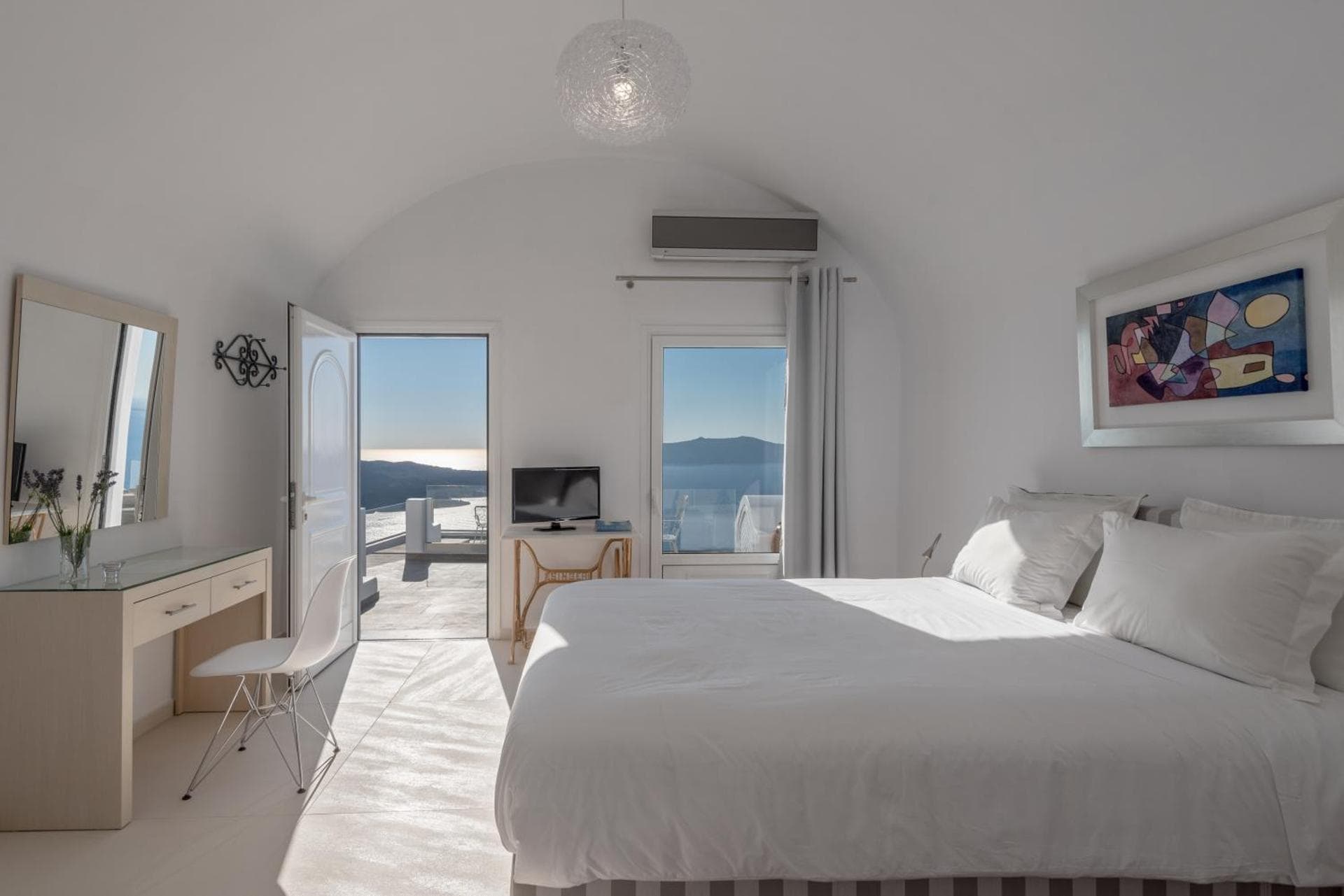 VILLA RENOS