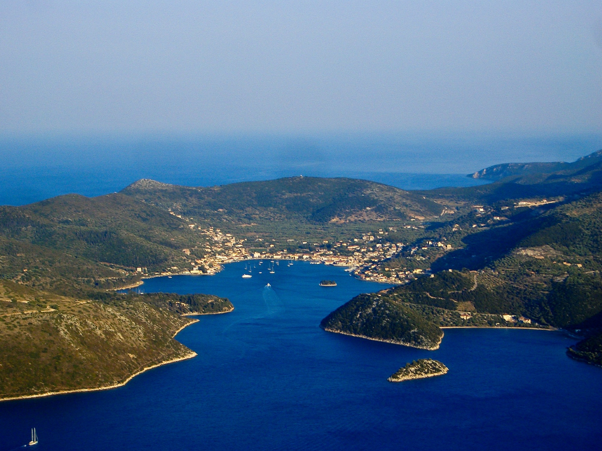 HISTORY - ITHAKI 