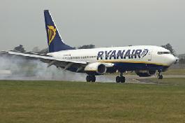  Ryanair       - 