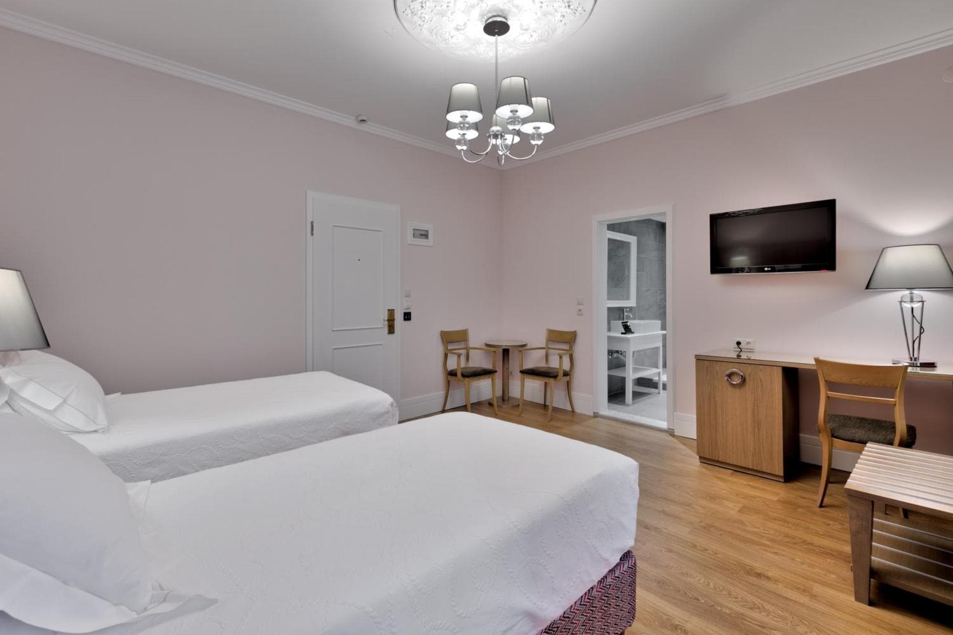ANAKTORIKON BOUTIQUE HOTEL