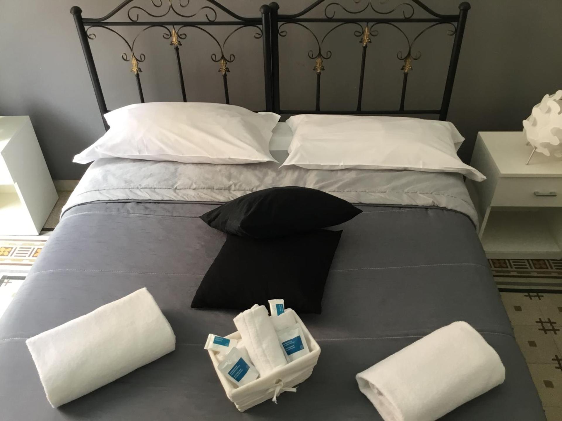 Triple Room with Private External Bathroom