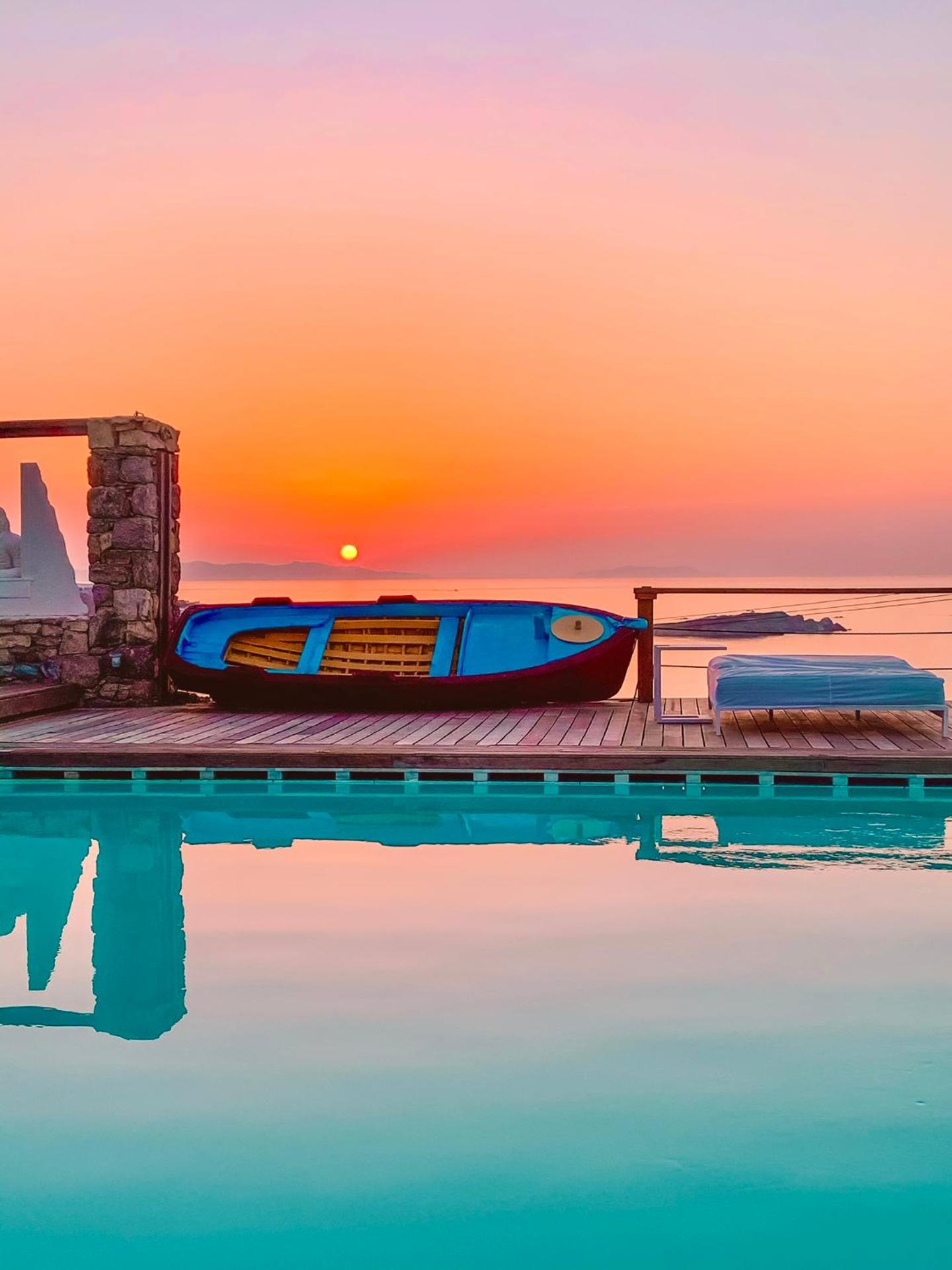 THARROE OF MYKONOS