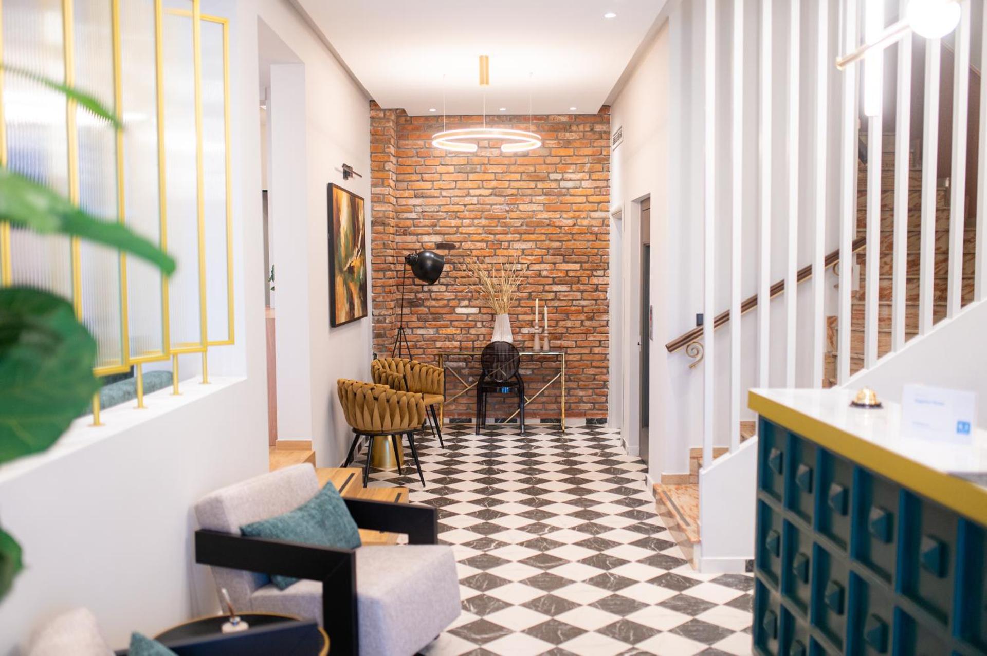 AGGELOS HOTEL