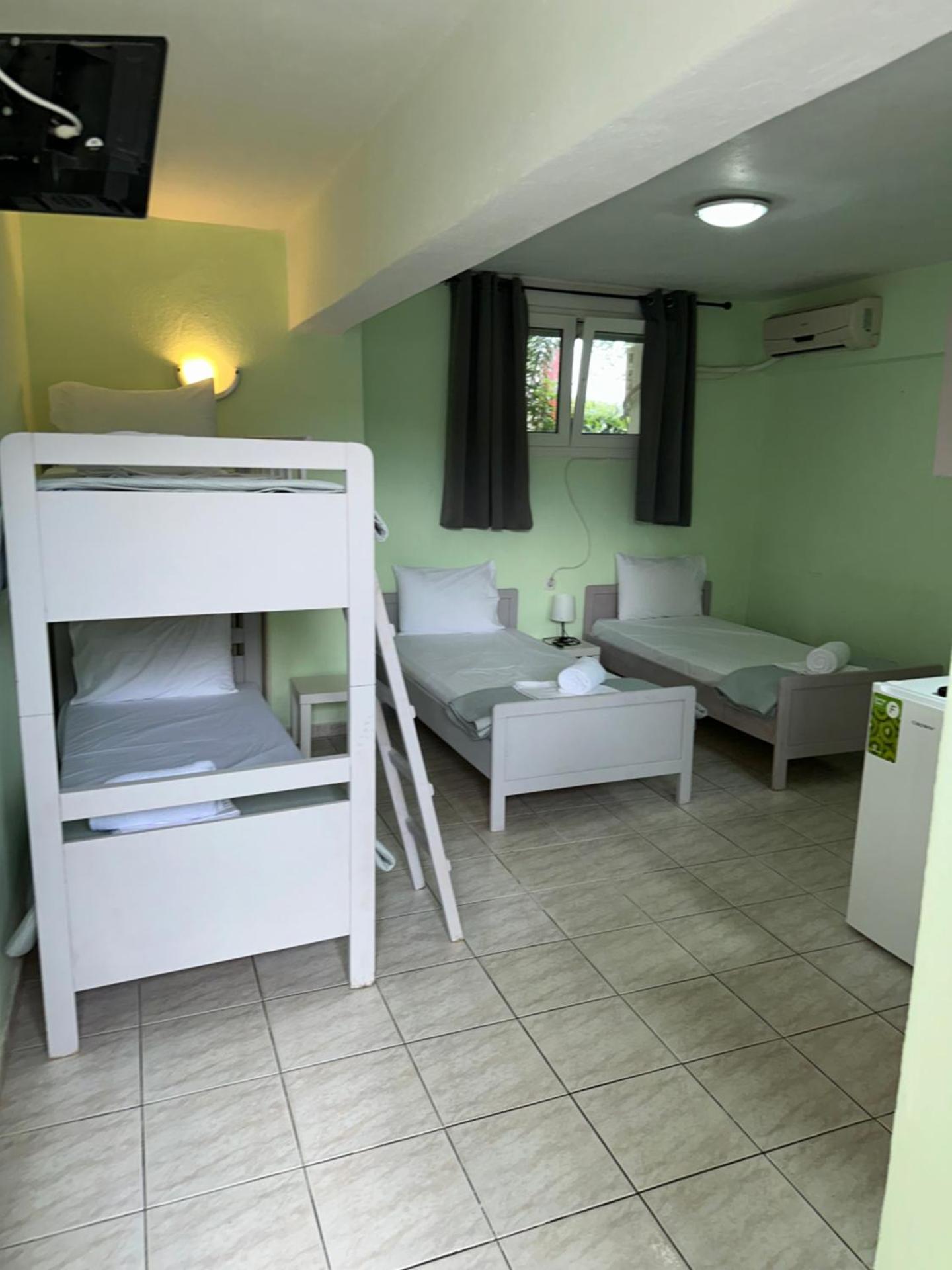 Economy Quadruple Room
