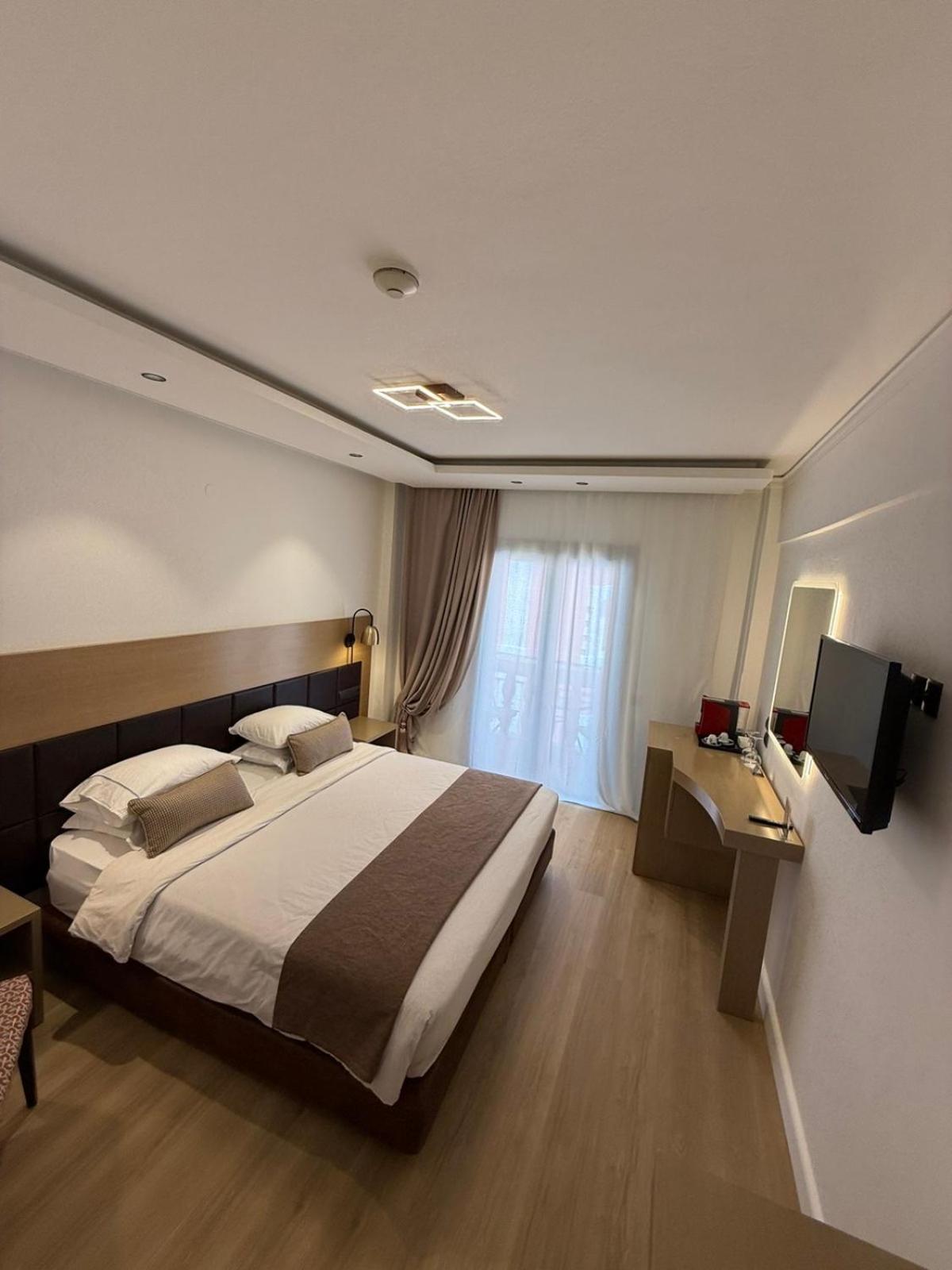 Standard Double or Twin Room with Balcony