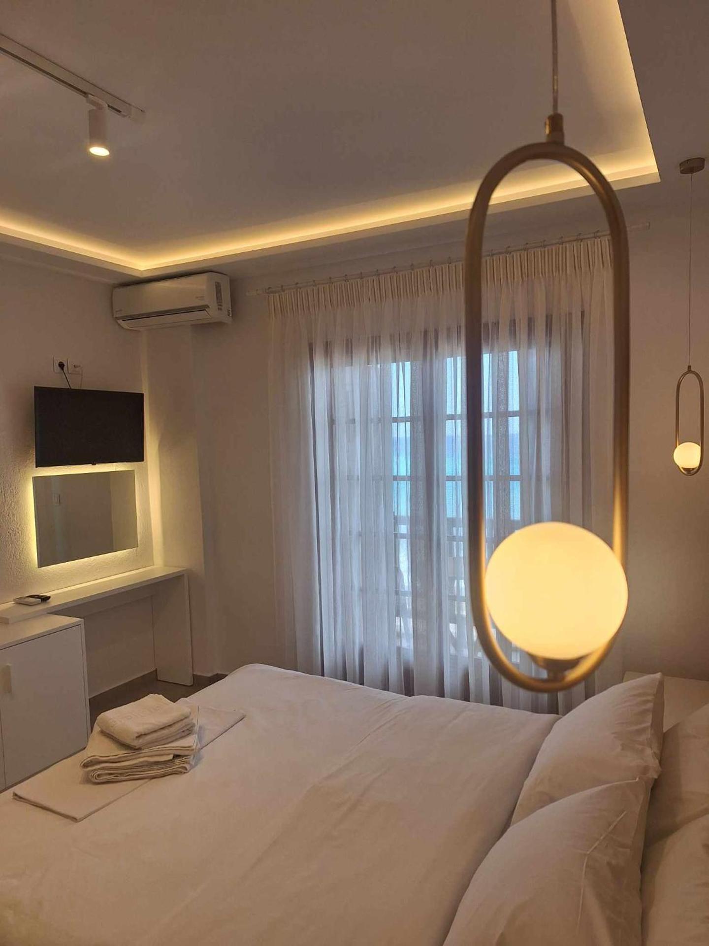 Double Room with Balcony and Sea View