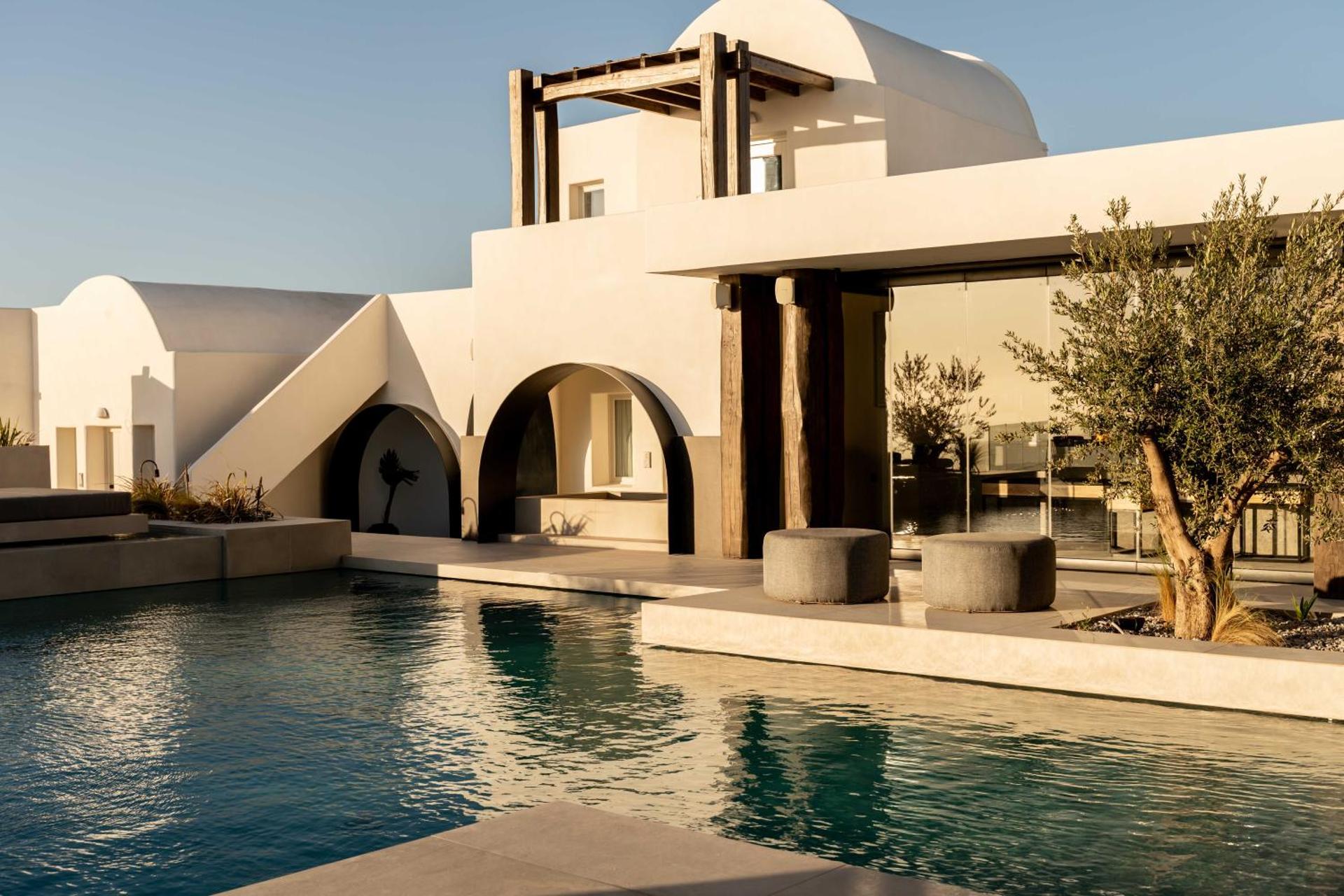 ROCABELLA LUXURY SUITES