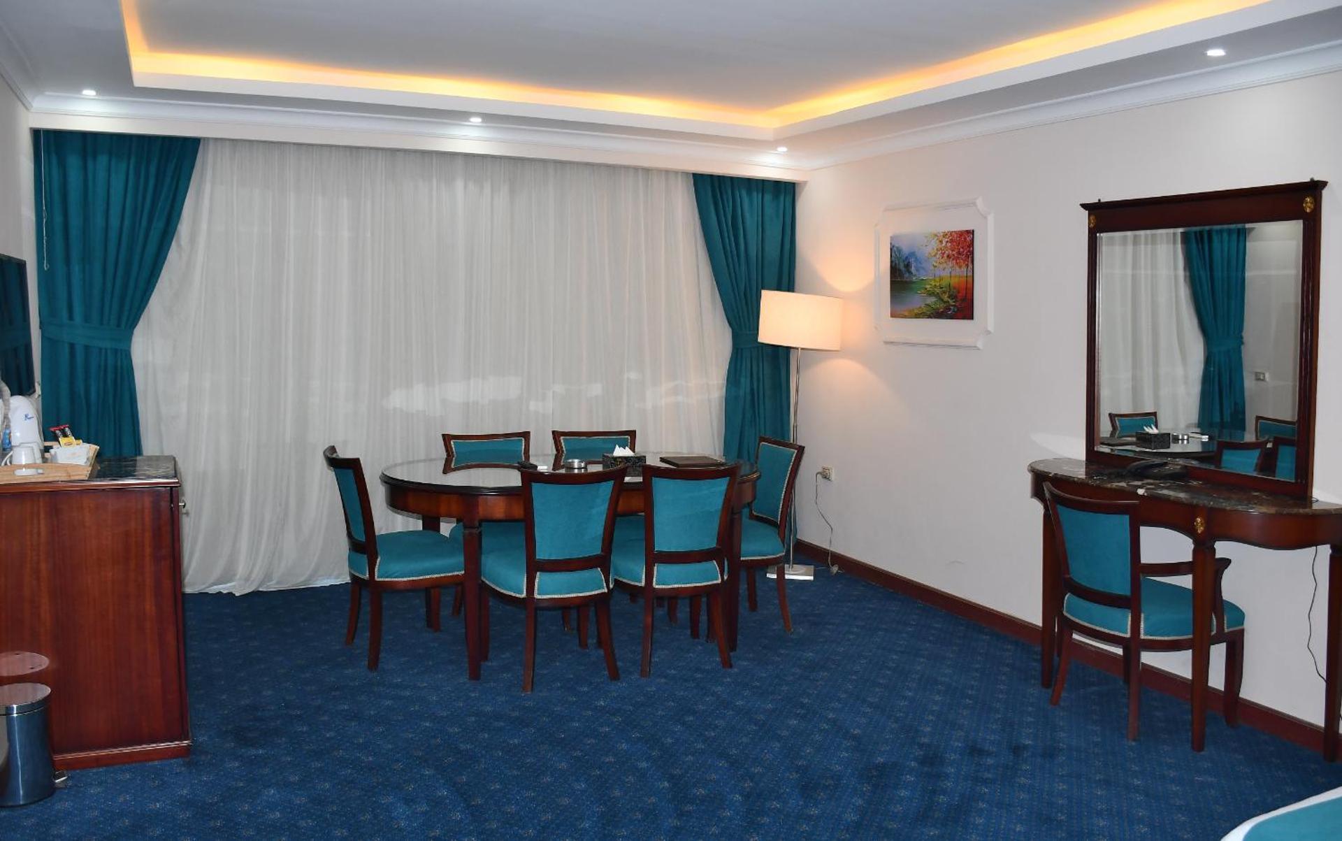 Executive Suite