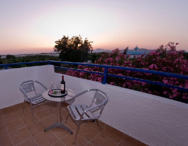 TIGAKI'S STAR HOTEL