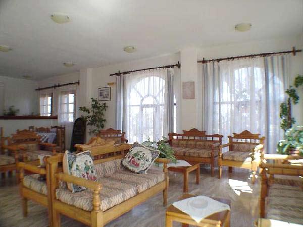 ANASTASIA HOTEL & STUDIOS