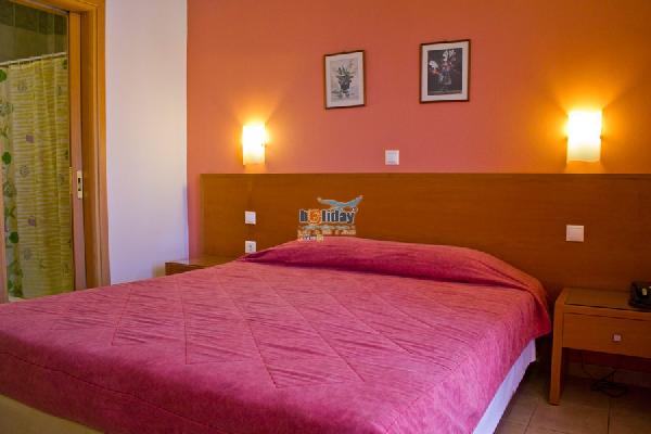 ANASSA HOTEL