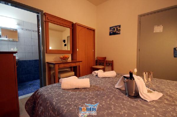 CITY PLUS RHODES HOTEL