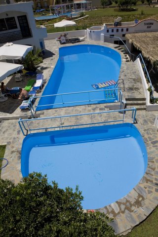 HAPPY DAYS HOTEL