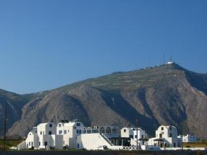 HONEYMOON BEACH APARTMENTS