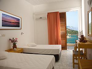 COSTA PERLA