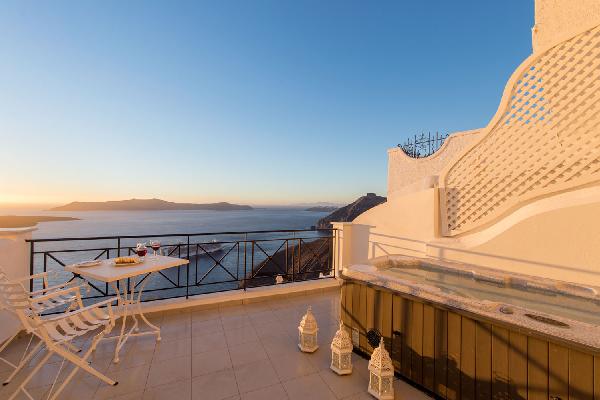 VILLA RENOS