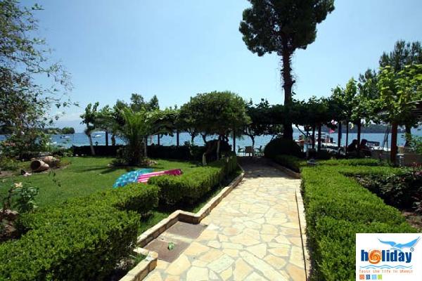 ARMENO BEACH