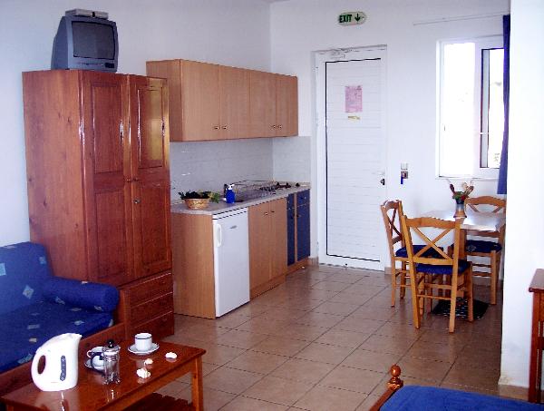 SEA BREEZE APARTMENTS - STUDIOS
