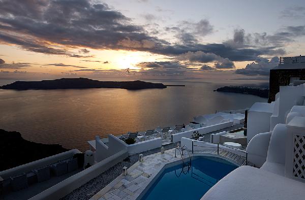 ILIOVASILEMA SUITES