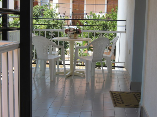 VILLA DIZIS