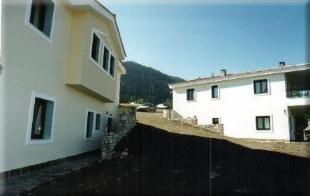 ARCHONTIKO MITSIOU