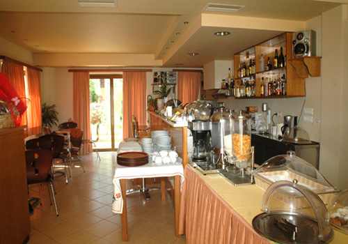 XIFOUPOLIS APARTMENTS HOTEL