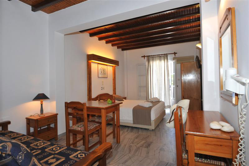 MANIS INN