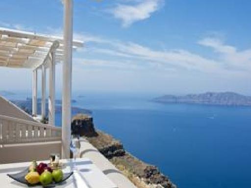 ANDROMEDA GOLD SUITES
