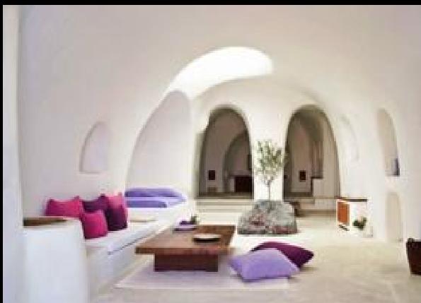 PERIVOLAS HOTEL