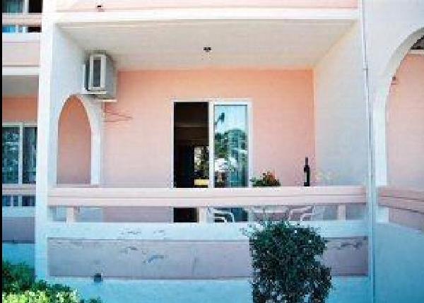 SEA VIEW STUDIOS