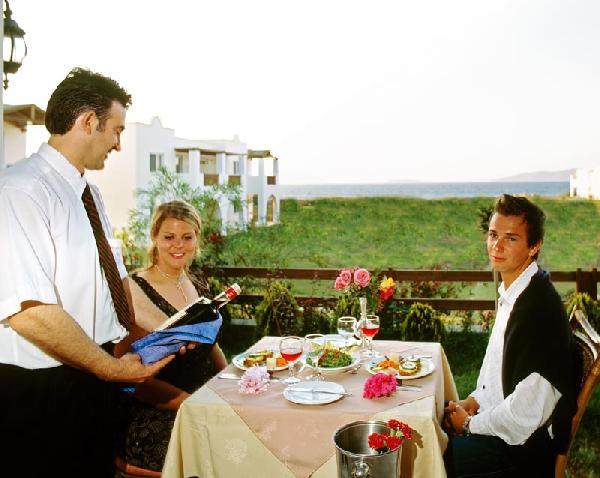 GAIA ROYAL HOTEL 4****
