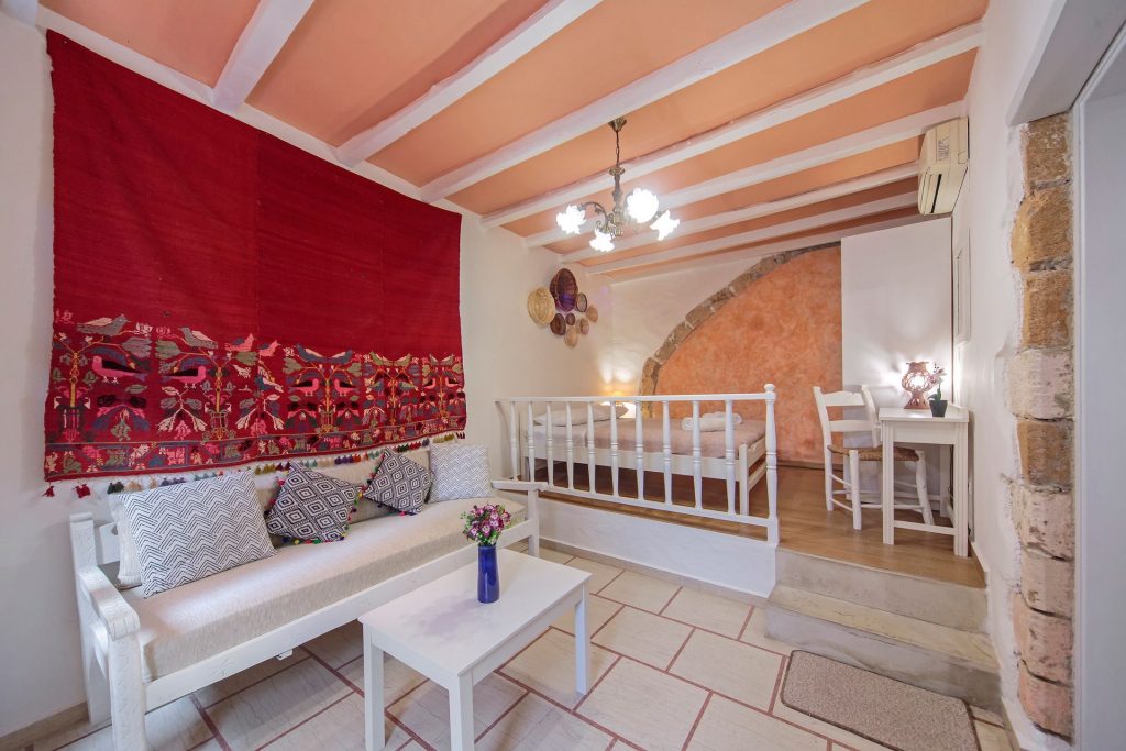 KASTELI SUITES