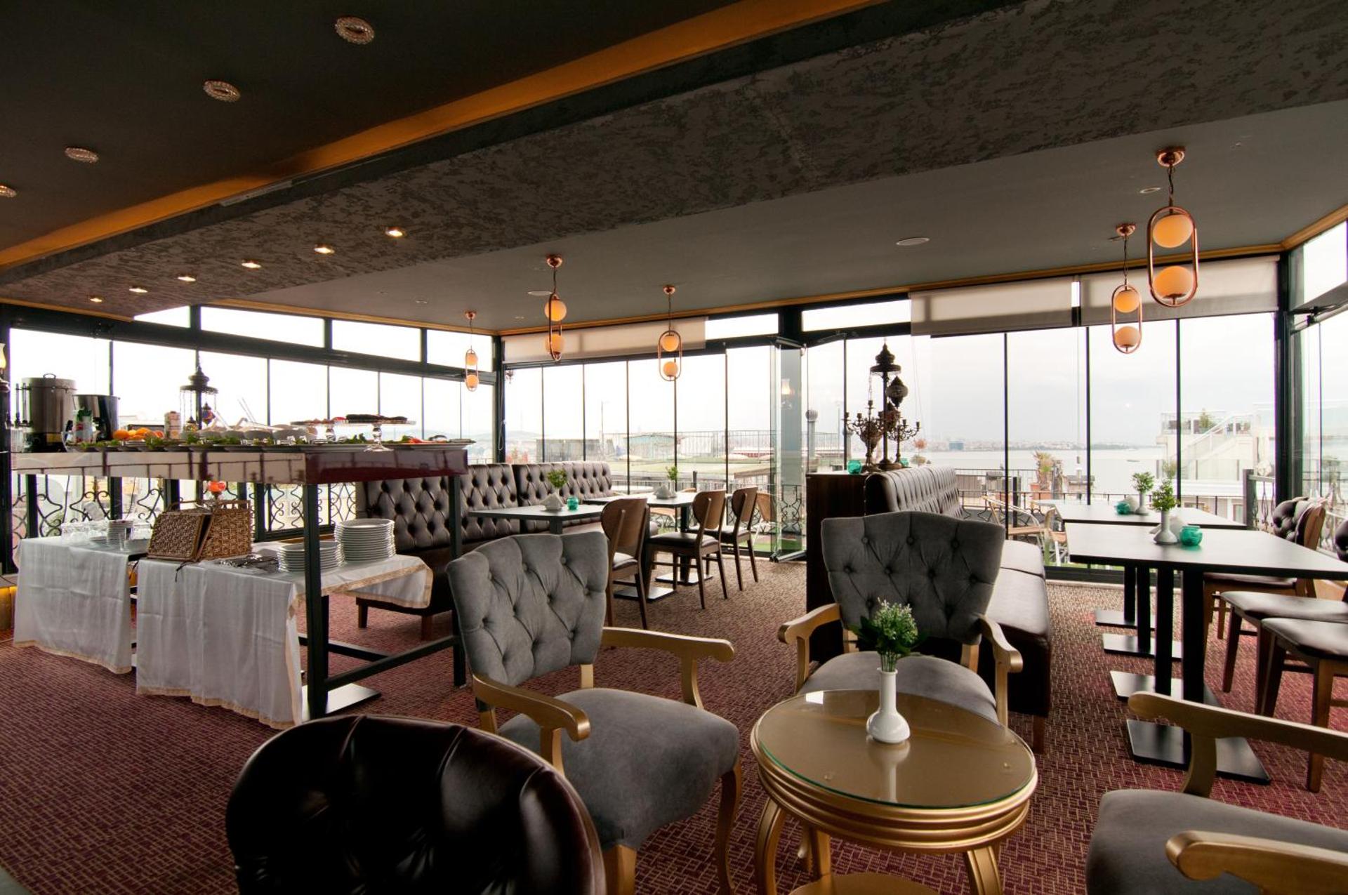 GRAND AMBIANCE HOTEL