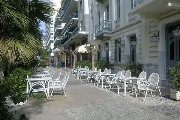 RIO HOTEL