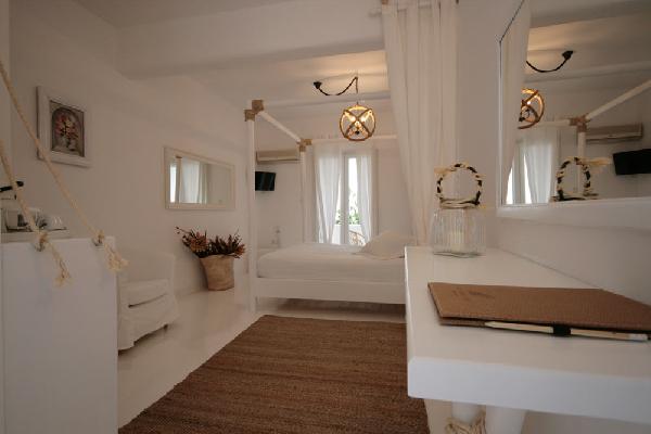 PAROS PALACE
